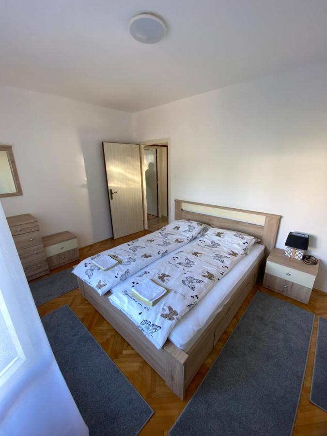 Apartmani Zdenka Pobri オパティヤ エクステリア 写真